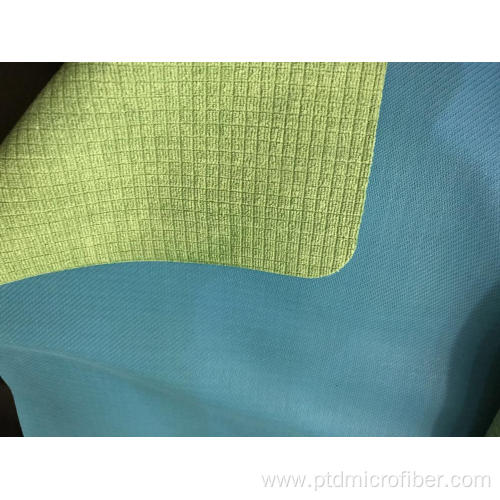 Microfiber grip fitness towel with rubber coated